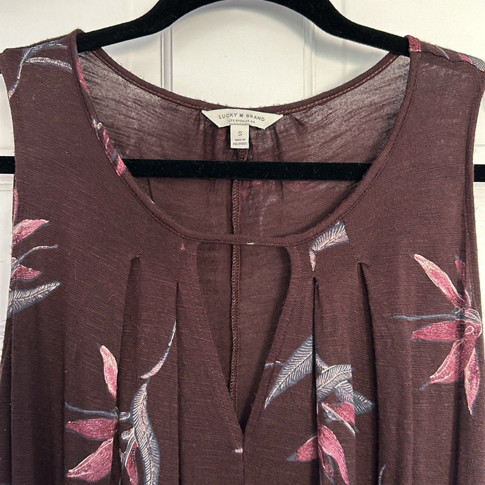Lucky Brand Size Small Flowy Tank Top Purple Birds of Paradise Hawaiian